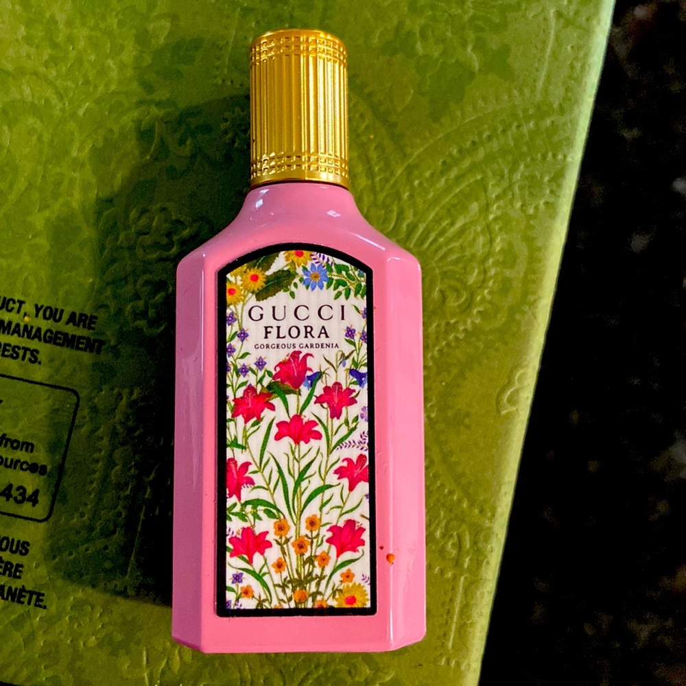 COPY - Gucci Flora  Gorgeous Gardenia